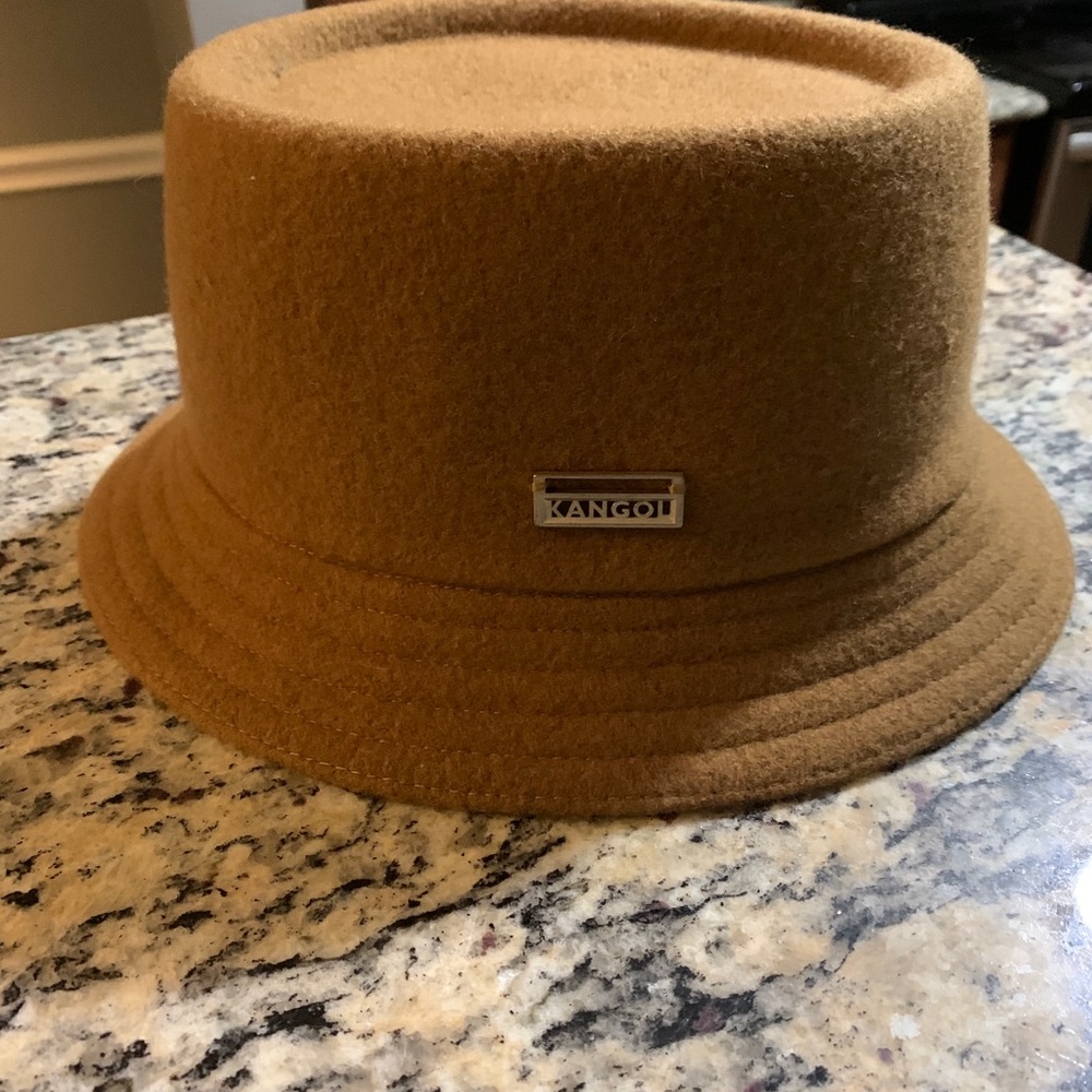 Kangol Fedora like new.